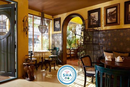 boutique hotels in Central Thailand