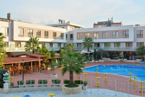 boutique hotels in Tirana County