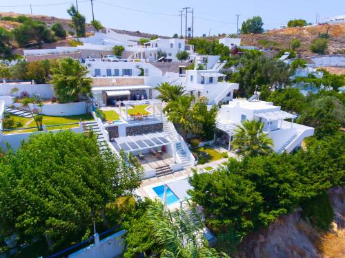 boutique hotels in Milos