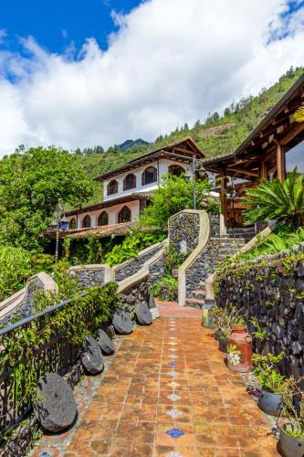 boutique hotels in Tungurahua