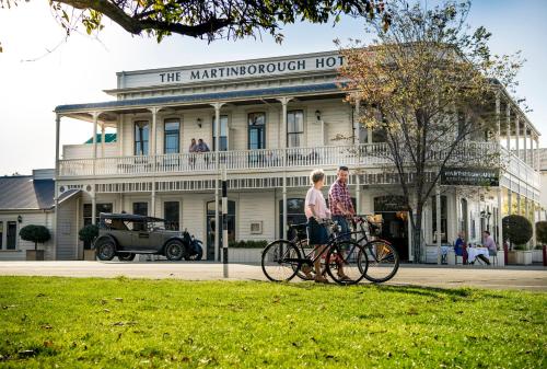 boutique hotels in North Island