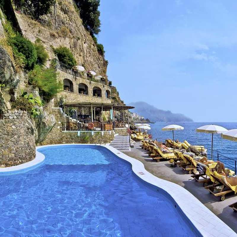 boutique hotels in Amalfi