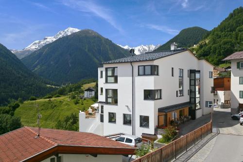 boutique hotels in Solda