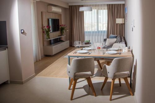 boutique hotels in Duvanlii