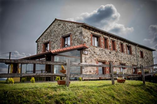 boutique hotels in Valles Pasiegos