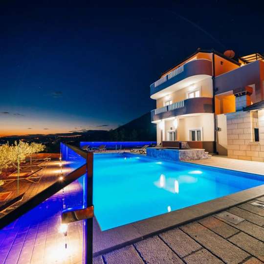 boutique hotels in Mlini