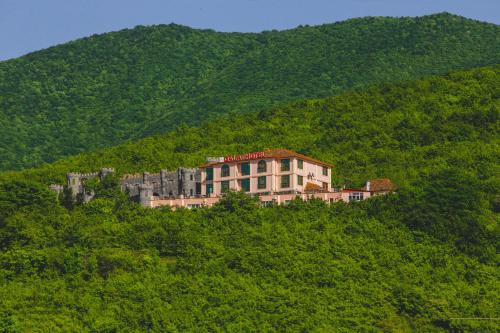 boutique hotels in Sheki