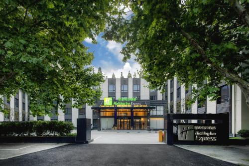 boutique hotels in Shanghai Province