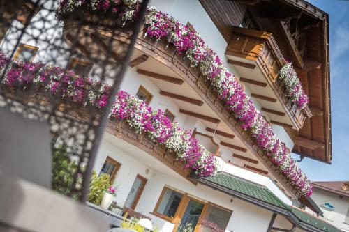 boutique hotels in Naz-Sciaves
