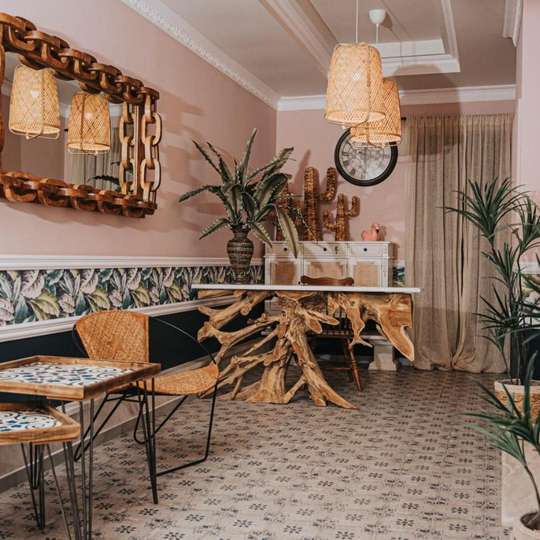 boutique hotels in Olympus