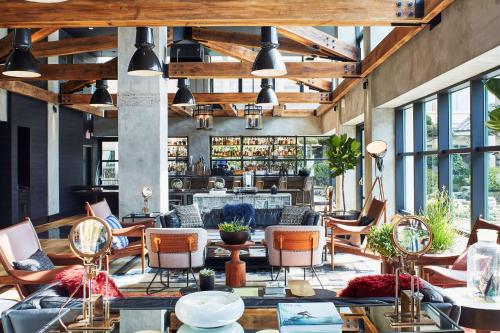 boutique hotels in Pacific Heights