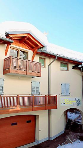 boutique hotels in Commezzadura