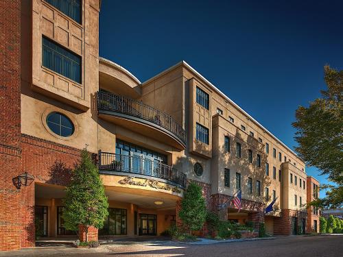 boutique hotels in Charleston