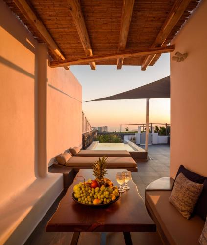 boutique hotels in Megalochori
