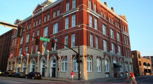 boutique hotels in Savannah