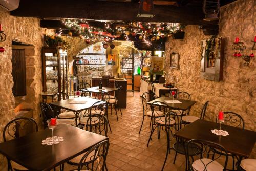 boutique hotels in Alvito