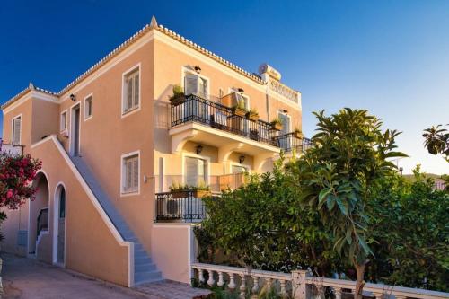 boutique hotels in Hydra
