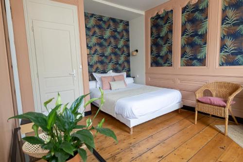 boutique hotels in Alabaster Coast