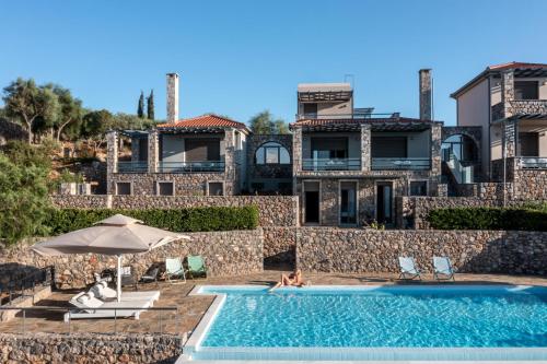 boutique hotels in Finikounta