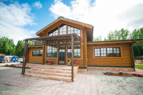 boutique hotels in Altun