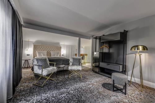 boutique hotels in Arad