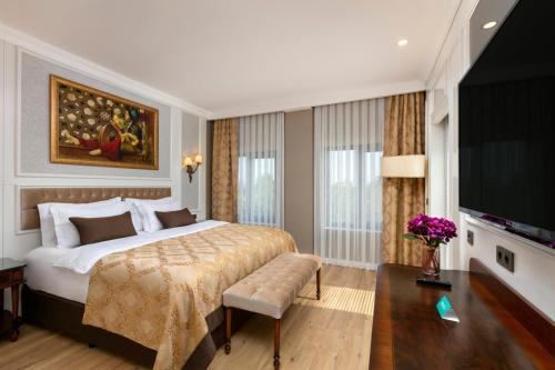 boutique hotels in Cıralı