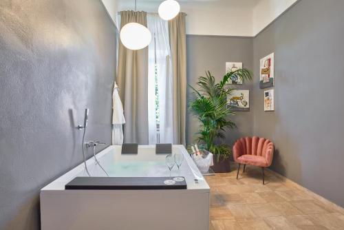 boutique hotels in Pisa Area