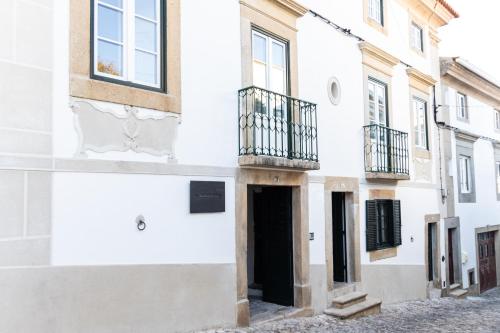 boutique hotels in Alentejo Wine Route
