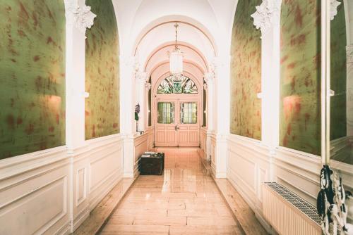 boutique hotels in Rhine District