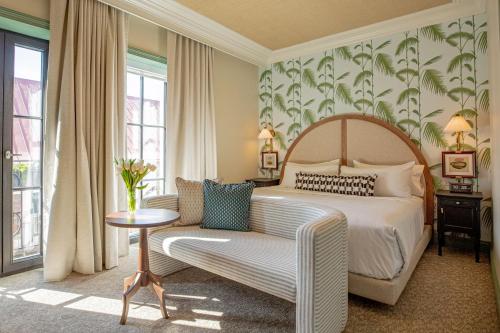 boutique hotels in Charleston