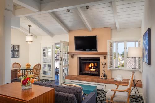 boutique hotels in Monterey