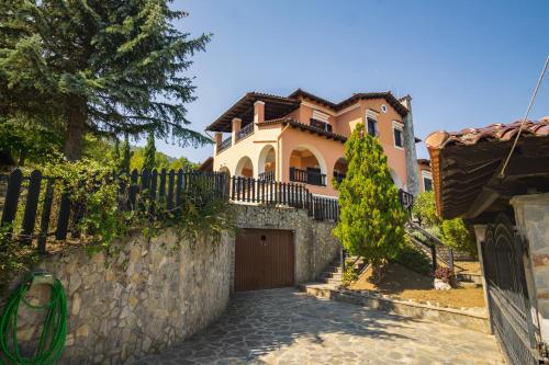boutique hotels in Vasilitsa Ski