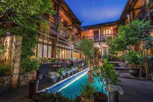 boutique hotels in Lijiang