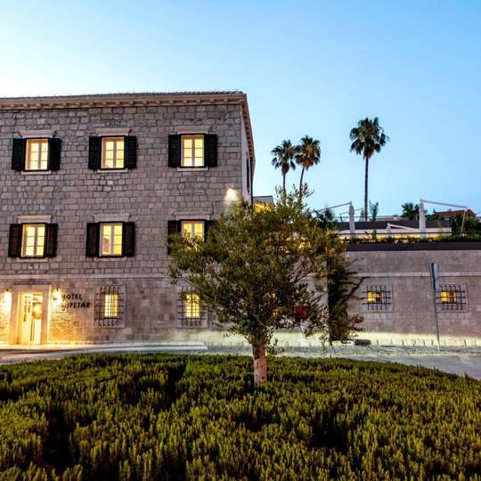 boutique hotels in Mlini