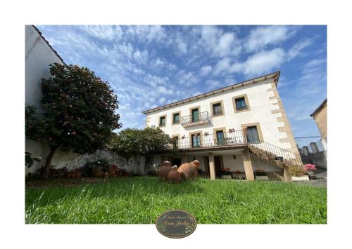 boutique hotels in Caceres Province