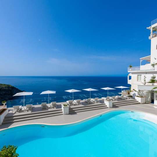boutique hotels in Positano