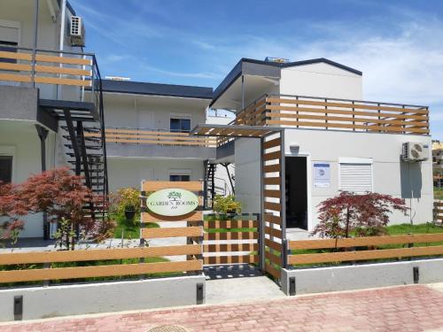 boutique hotels in Olympiakí Aktí