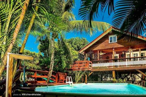 boutique hotels in Belize City