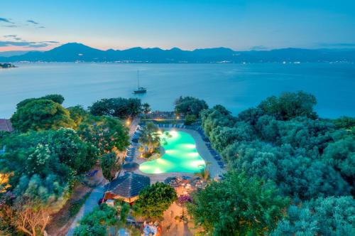 boutique hotels in Patra