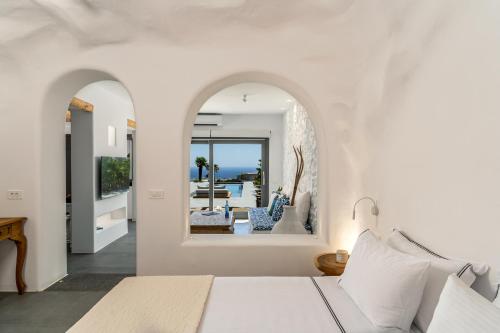 boutique hotels in Santorini Caldera