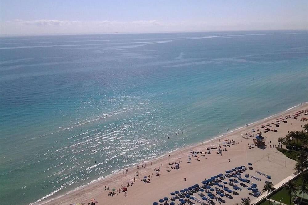 boutique hotels in Sunny Isles Beach