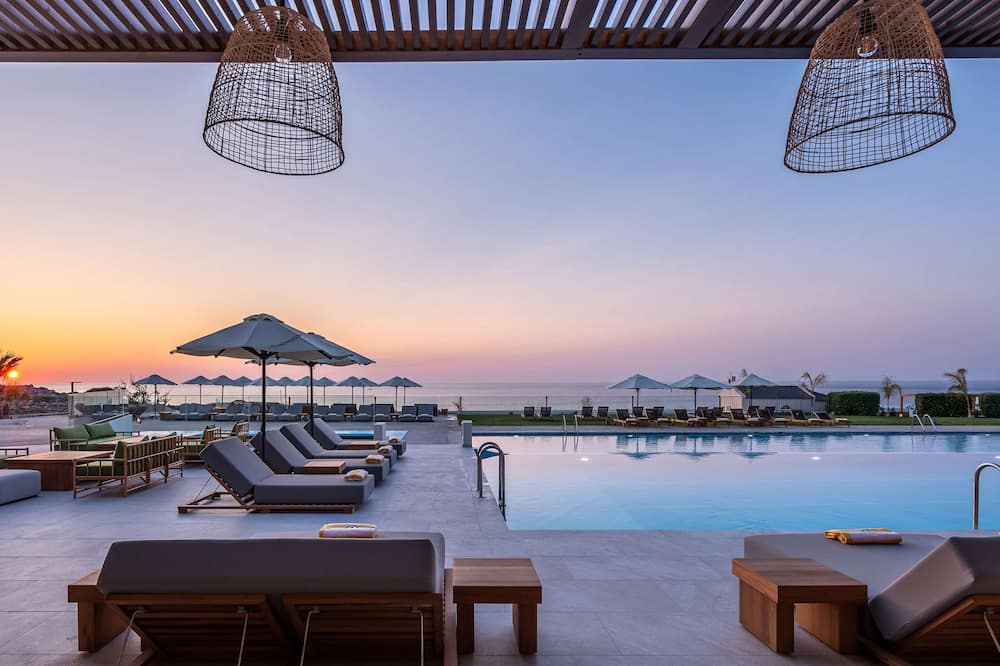 boutique hotels in Stavros