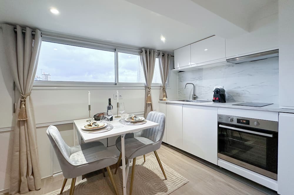 boutique hotels in 8Th Arrondissement