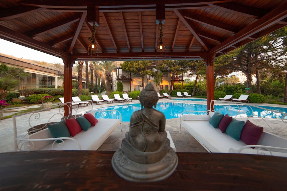 boutique hotels in Golturkbuku