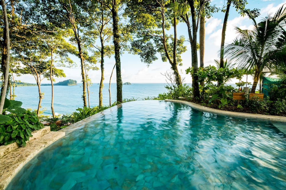 boutique hotels in Manuel Antonio