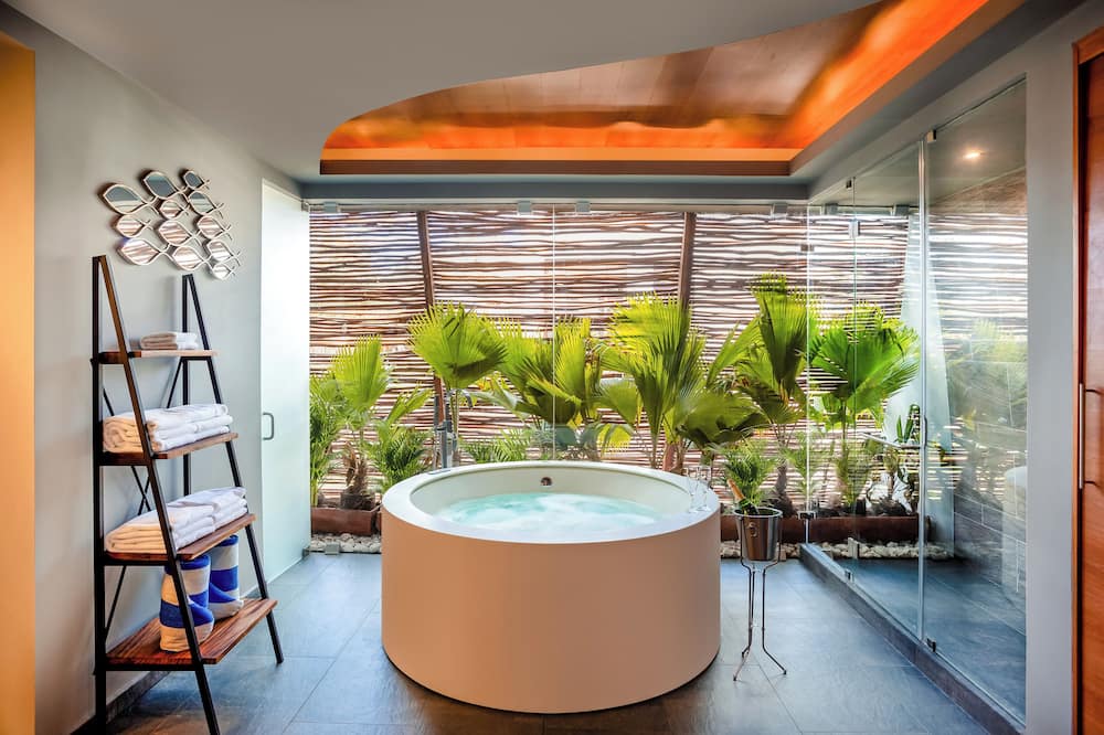boutique hotels in Costa Maya