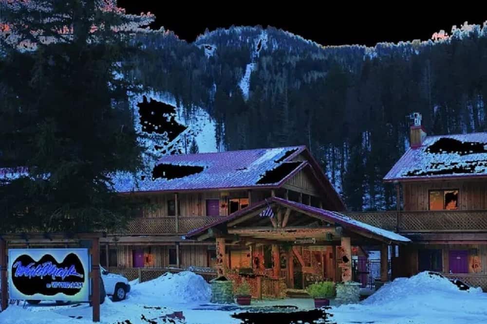 boutique hotels in Red River