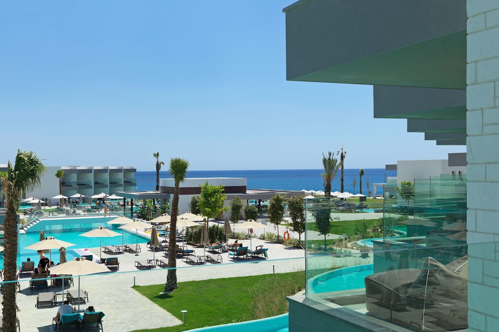 boutique hotels in Gennadi