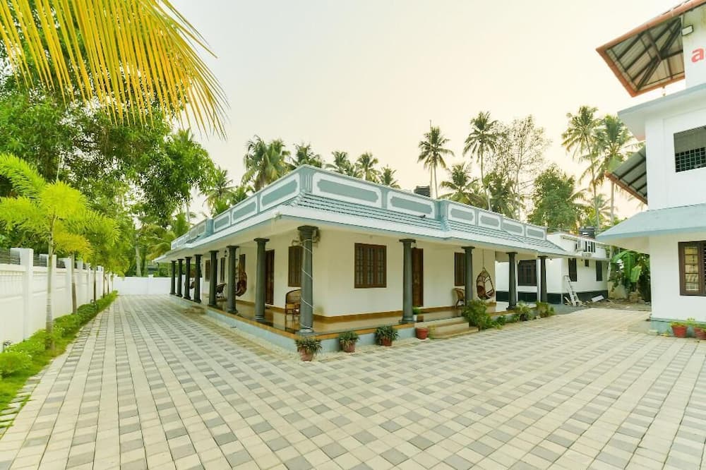 boutique hotels in Alleppey