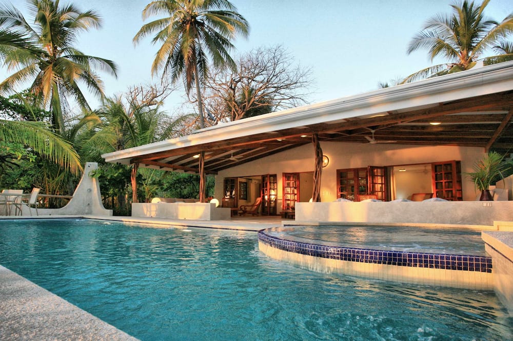 boutique hotels in Santa Teresa